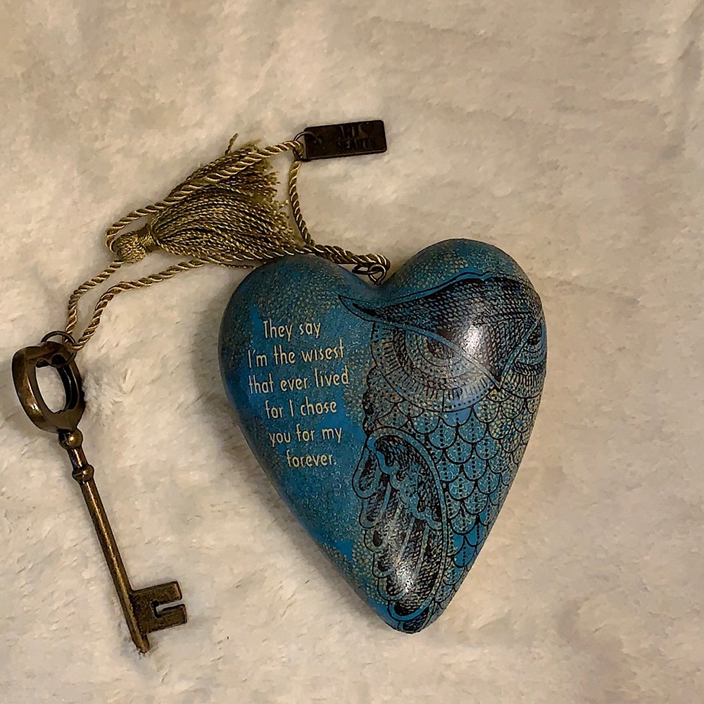Last Chance! Art Hearts Demdaco